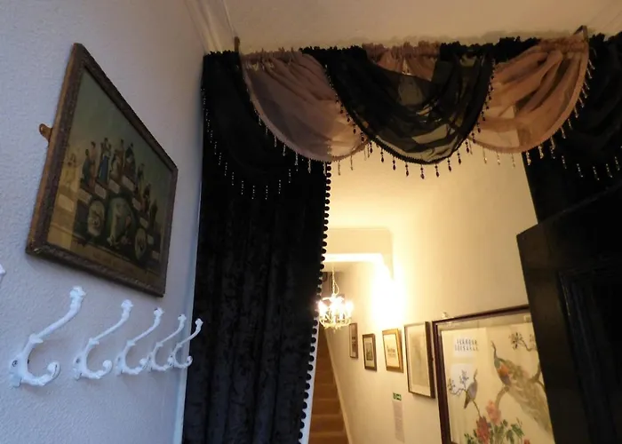 別荘 The House At Crooked End - Sleeps 8 ヨーク