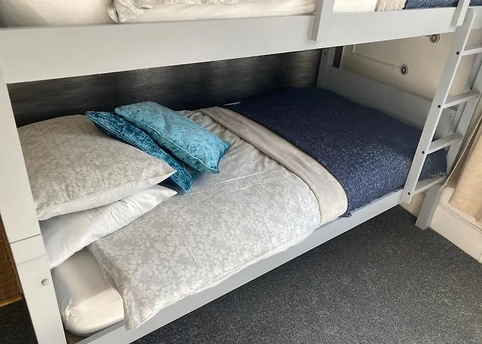 The House At Crooked End - Sleeps 8 別荘 *