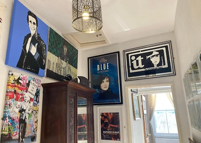 The House At Crooked End - Sleeps 8 別荘 *