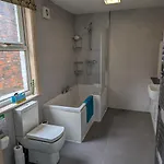The House At Crooked End - Sleeps 8