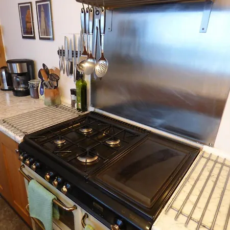 Semesterbostad The House At Crooked End - Sleeps 8 *