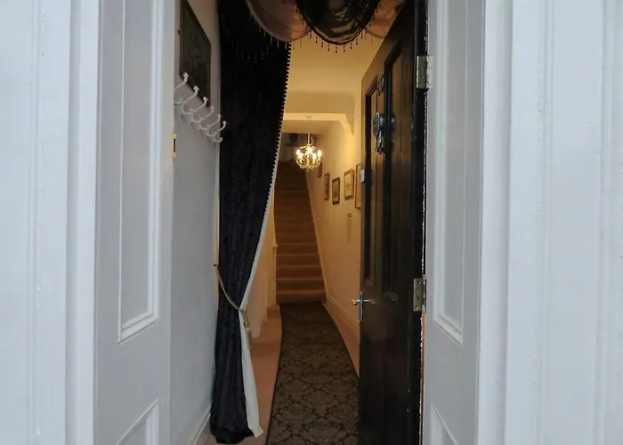 Semesterbostad The House At Crooked End - Sleeps 8 York