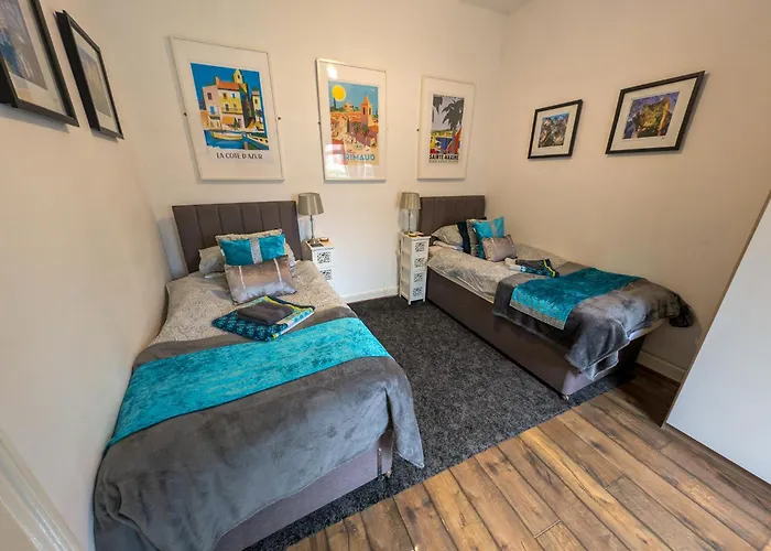 Prázdninový dům The House At Crooked End - Sleeps 8 *