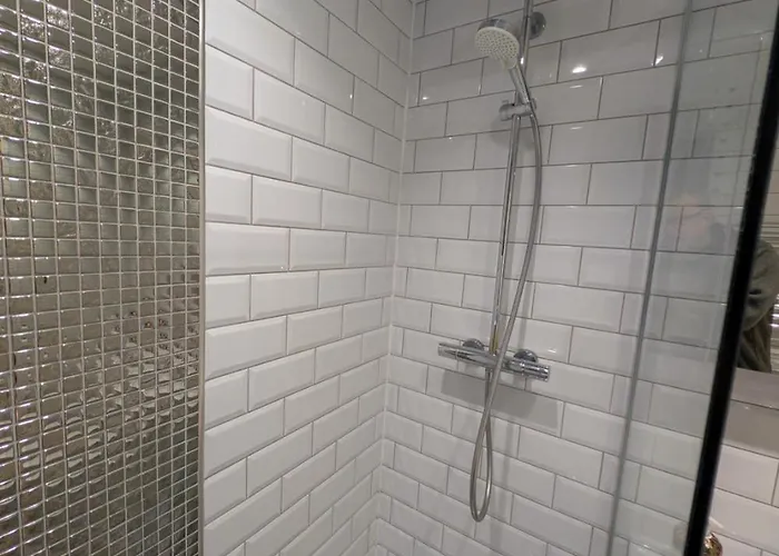 The House At Crooked End - Sleeps 8 York