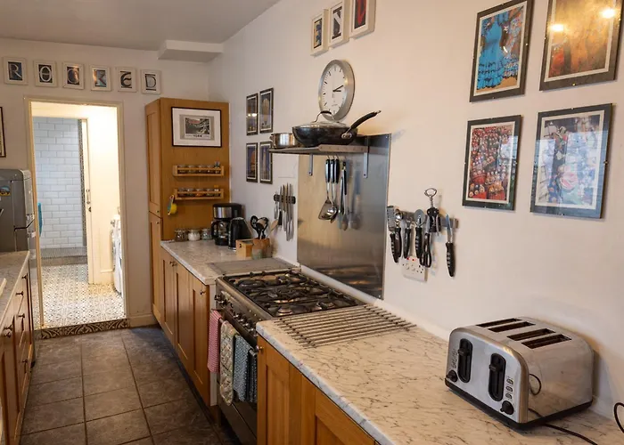 The House At Crooked End - Sleeps 8 Prázdninový dům *