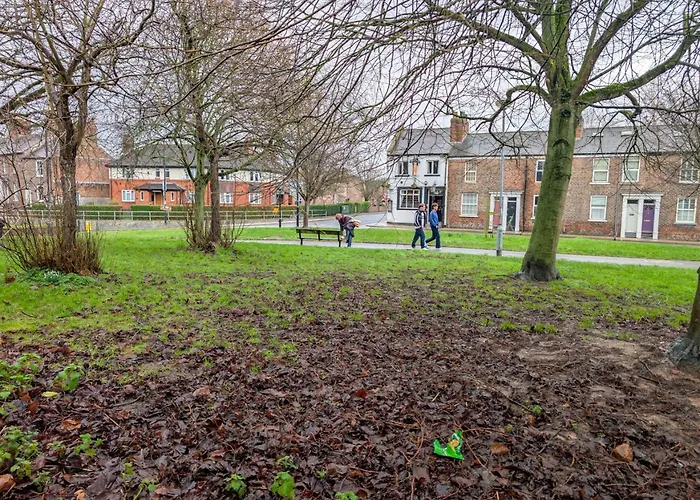 The House At Crooked End - Sleeps 8 * York