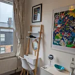 Vakantiehuis The House At Crooked End - Sleeps 8 *